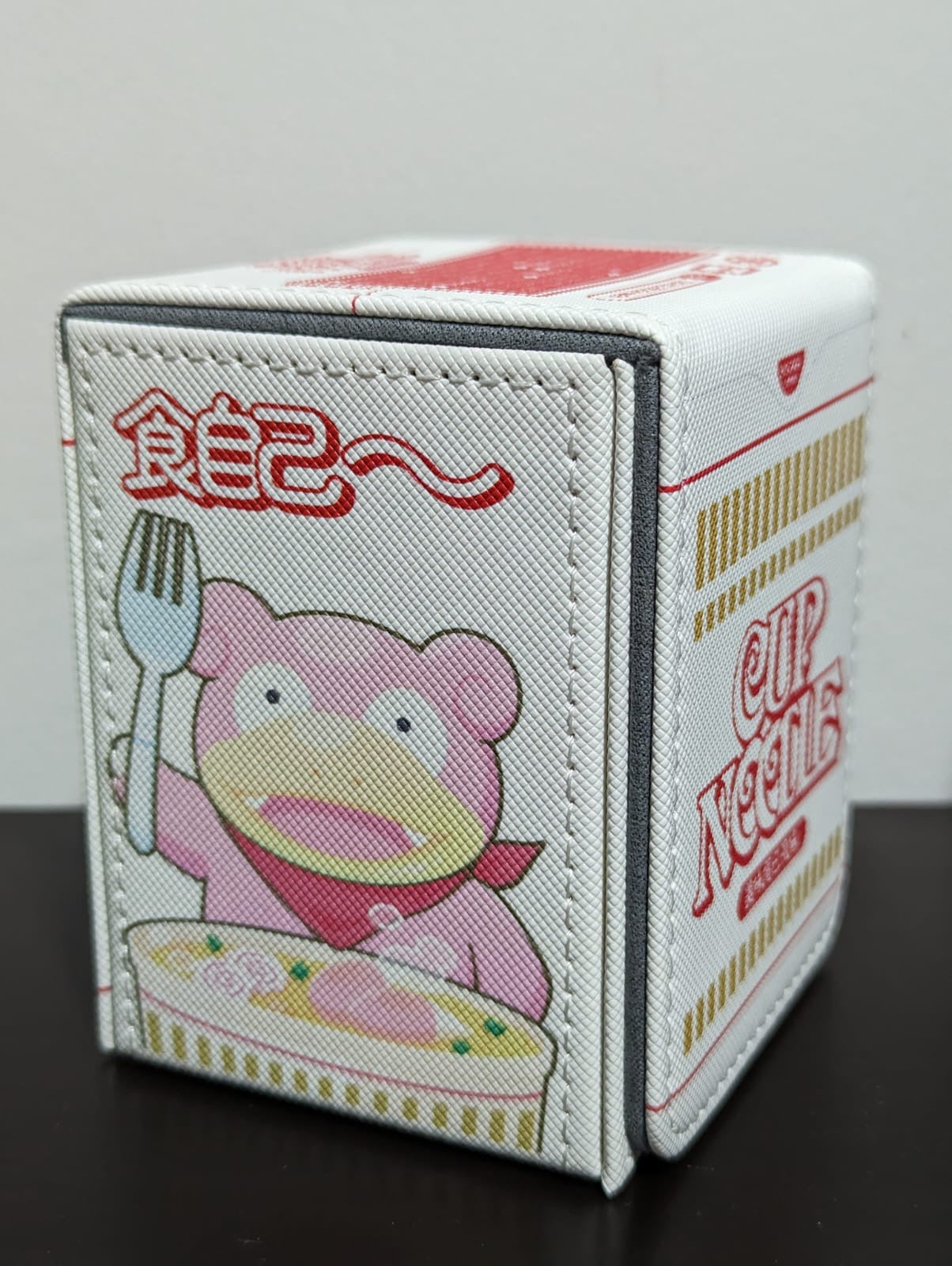 PU Slowpoke Cup Noodle Deck box for Pokemon Lorcana MTG Duel Master Vanguard One Piece Union Arena Digimon Sorcery Weiss