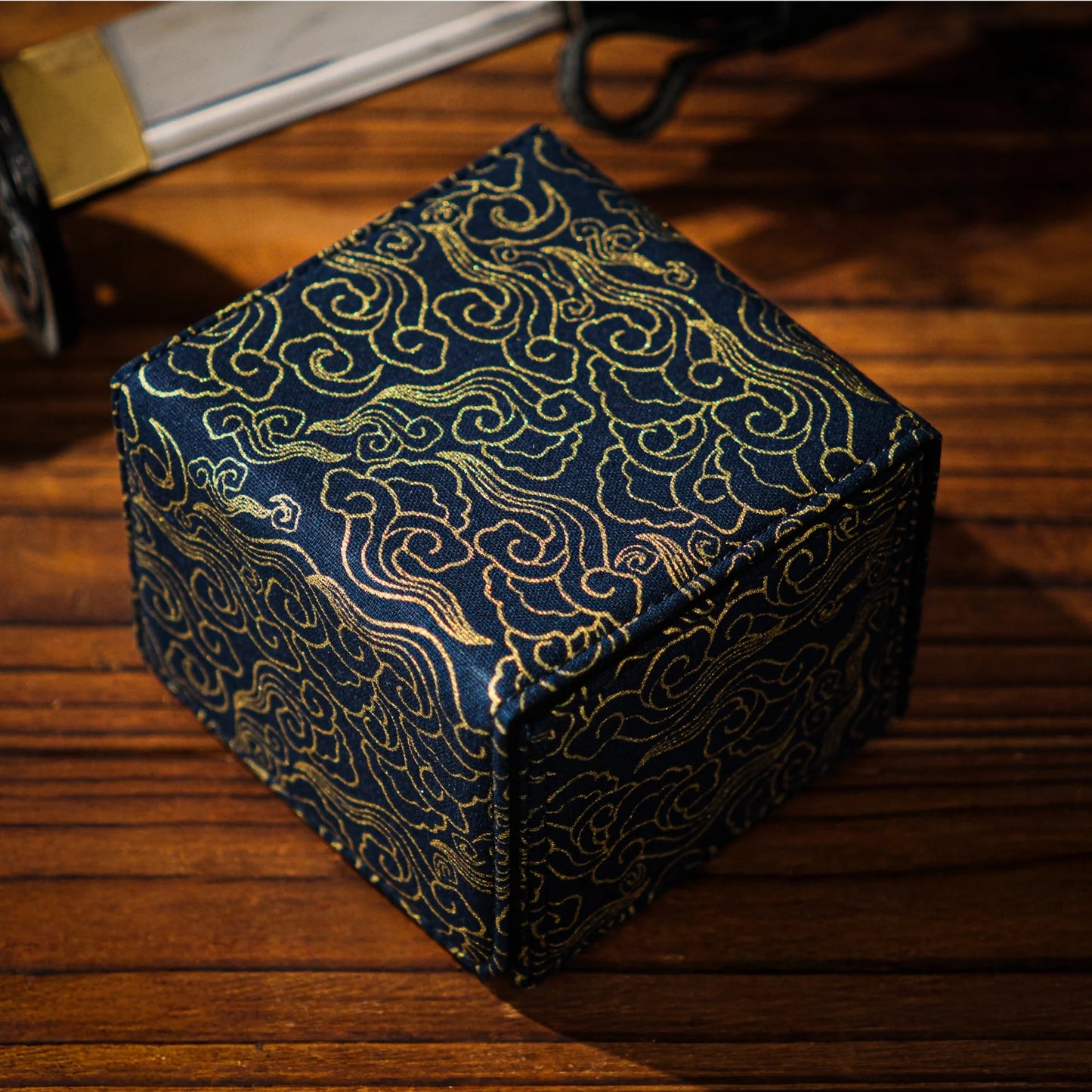 Geisha Sidewinder Deck box for Pokemon Lorcana MTG Duel Master Vanguard One Piece Union Arena Weiss Star Wars